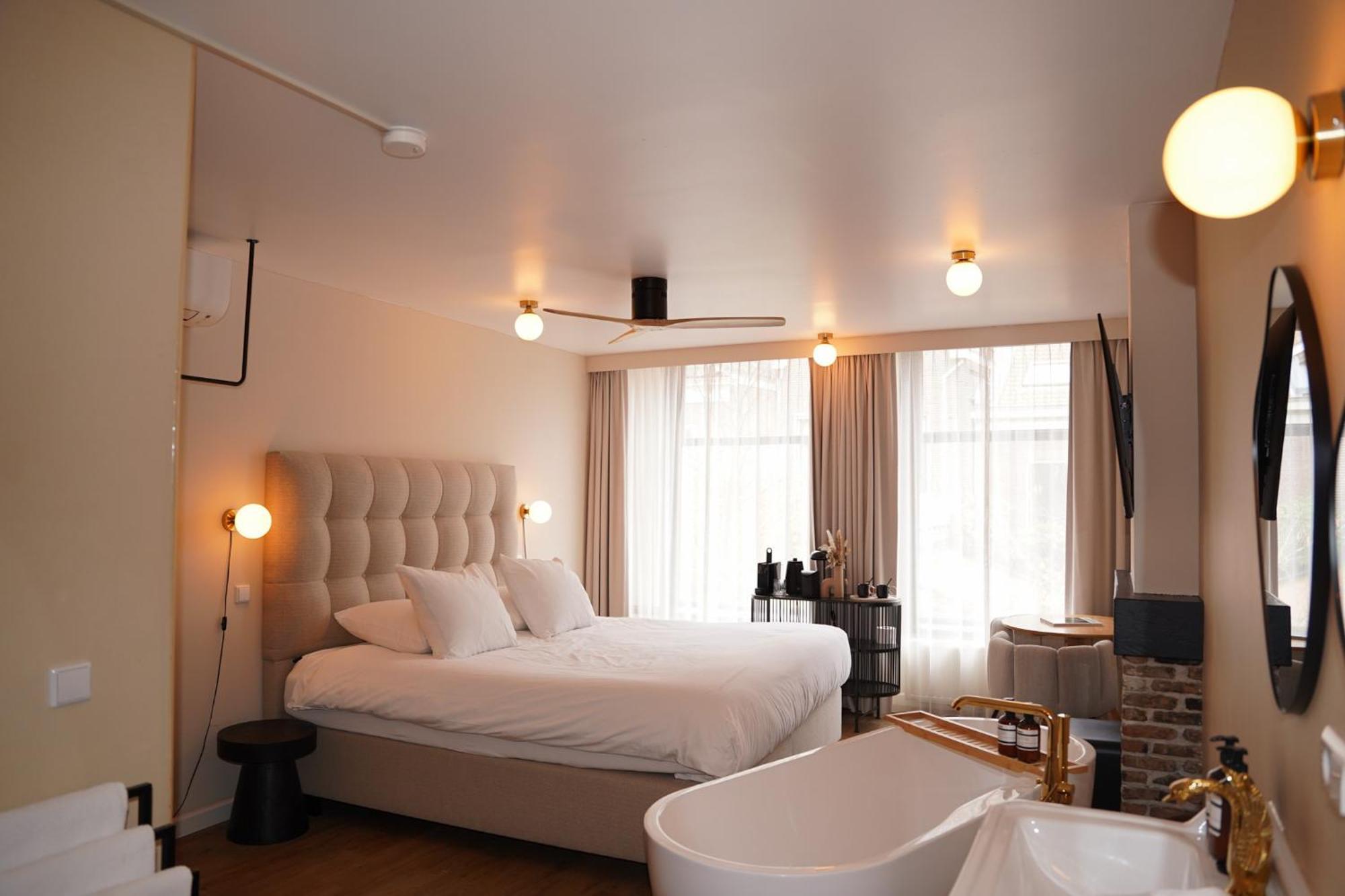 Boutique Hotel Johannes Delft Exterior photo